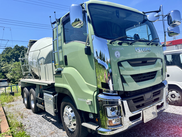 ギガ ミキサー車 生コン車