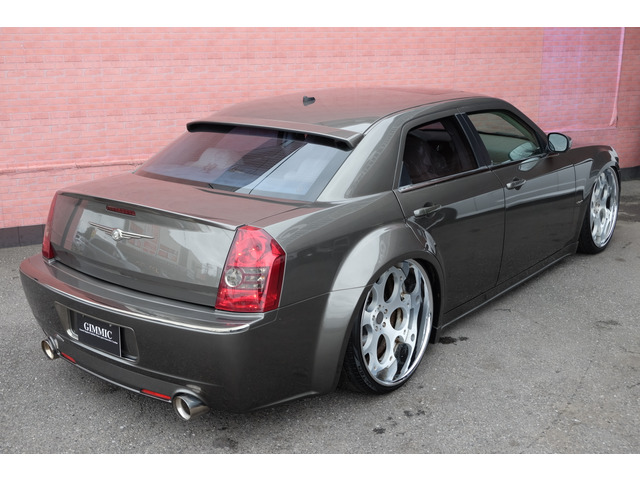 クライスラー 300 GIMMICフルエアロ/ワイドボディ の中古車詳細