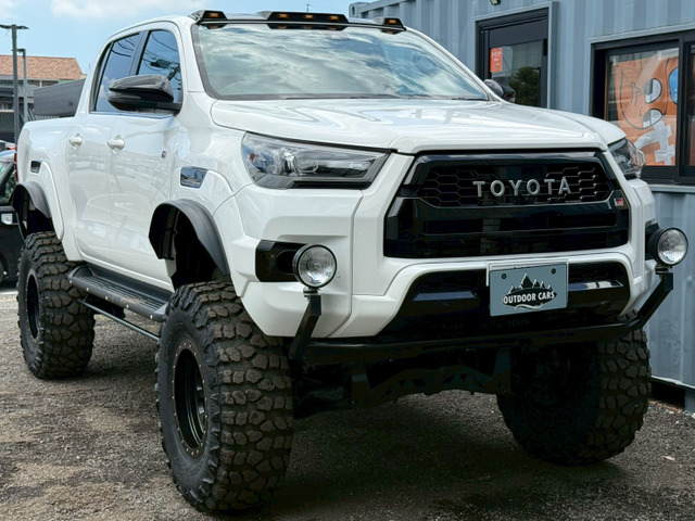 トヨタ ハイラックス 2.4 Z GRスポーツ ディーゼル 4WD 10インチリフト 
