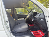 買ったばかりの愛車、ずっときれいにしていたいですよね!ご購入いただいたお車を綺麗な状態に保てるよう、コーティングなどのオプションもご用意しております。詳しくは店舗までお問い合わせください♪