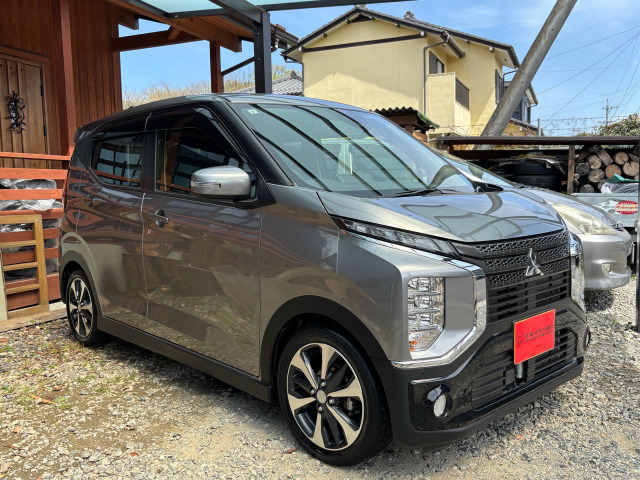 三菱 eKクロス G プラスエディション 1オーナー全方位カメラ前後