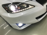 【雨の日も大丈夫】 雨の日や夜に中古車は選びにくいですよね。でも当店なら安心。電話予約を頂ければ明るい屋根下へ移動しておきます。じっくりご覧いただけますヨ(^^)v