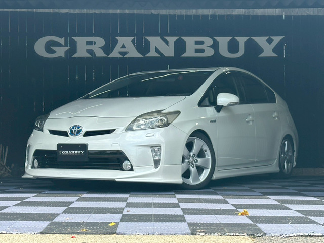 プリウス 1.8 S ツーリングセレクション 3357