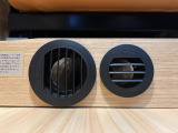 FFヒーターの吹き出し口は足元にあるので全体が暖まります!