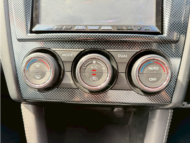 スバル インプレッサスポーツ 2.0 i-S アイサイト 4WD 純正ナビ 衝突