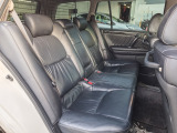 【全国納車OK】 現車をご覧になれないお客様でも、安心してお車をご購入いただける環境を整えております。 色々な角度から撮影したたくさんの画像など豊富な資料送りいたしております。