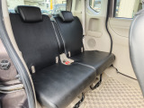 【全国納車OK】 現車をご覧になれないお客様でも、安心してお車をご購入いただける環境を整えております。 色々な角度から撮影したたくさんの画像など豊富な資料送りいたしております。