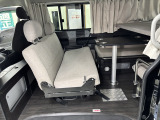 【ガラス張りの品質】 当社の展示車両にはAIS鑑定書とオートオークション会場の査定表を積み込んでいます。プライスボードの金額は諸経費込みのお支払い総額。品質も価格も百聞は一見に如かず。一目瞭然です。