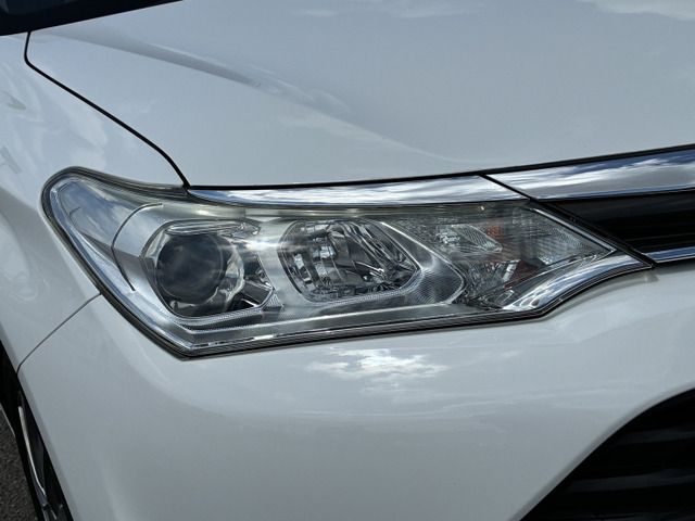 トヨタ カローラフィールダー 1.5 ハイブリッド 社外15インチAW HID