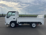 エルフ  平ボディー パワーゲート 準中型 4WD