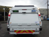 キャンター 塵芥車 プレス 8.4m3 新明和 汚水タンク付