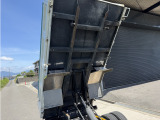 荷台裏