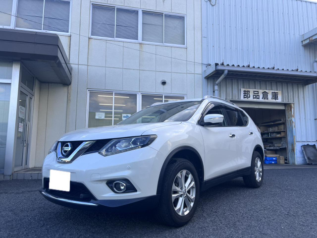 エクストレイル 2.0 20Xt エマージェンシーブレーキパッケージ