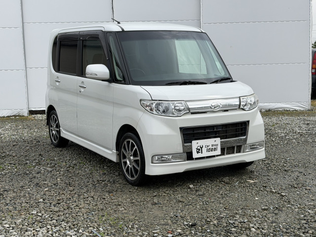 ダイハツ タントカスタム RS 4WD ターボ☆ナビ☆キーフリー☆パワスラ