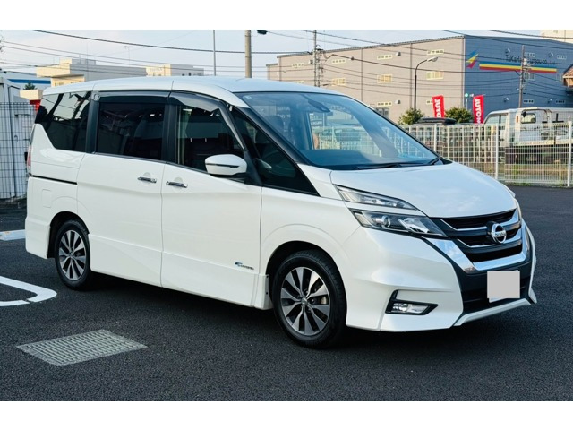 日産 セレナ 