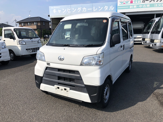 ダイハツ ハイゼットカーゴ 