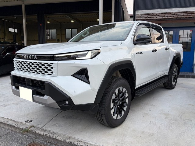 ハイラックス 2.8 Z ディーゼル 4WD 登録済み未使用車