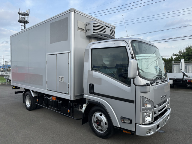 いすゞ エルフ バン 冷蔵冷凍車 4WD の中古車詳細 (216,168km 