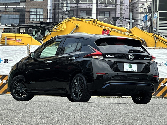 日産 リーフ X の中古車詳細 (49,928km, ブラック, 大阪府, 94万円