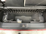 ☆トランクの床下収納もあります。お見逃し無く!!お問い合わせはTEL06-6430-1230 E-mail cars_genesis2007@yahoo.co.jpまで!!☆