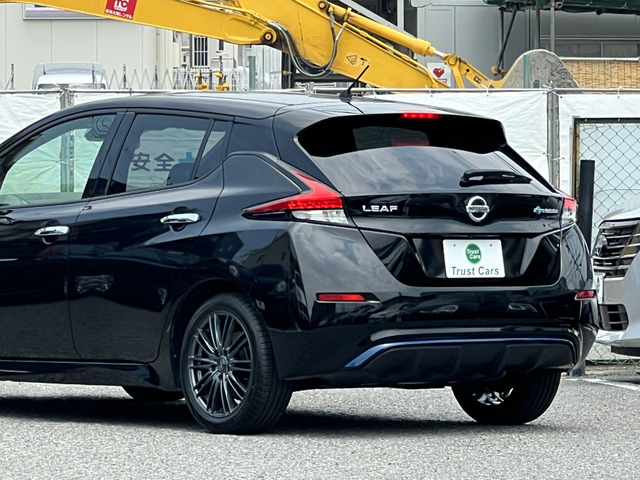 日産 リーフ X の中古車詳細 (49,928km, ブラック, 大阪府, 94万円