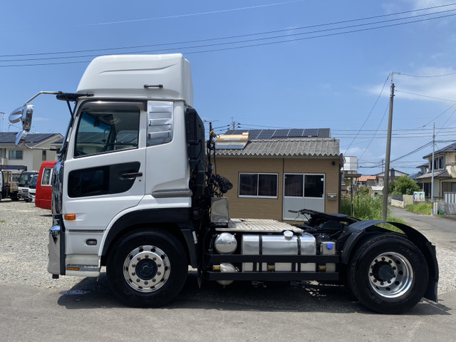 UDトラックス クオン トレーラーヘッド ハイルーフ の中古車詳細