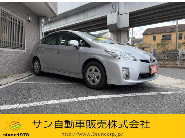 プリウス 1.8 S BTTVナビ スマキー ETC Bカメラ