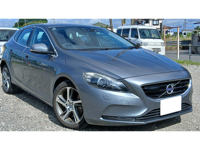 V40 D4 ディーゼル 