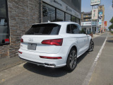 SQ5 3.0 4WD D車 パノラマサンルーフ