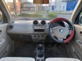 大高店は軽自動車をメインに取り扱っておりますが、本店ではコンパクトカーからミニバン、輸入車まで取り扱っております。グループ全店で常時在庫180台以上取り揃えております。厳選仕入れをしております!