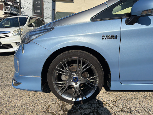 トヨタ プリウスPHV 1.8 S モデリスタFエアロ・ホイール!! の中古車