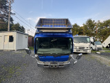 キャビン屋根:キャビン屋根には深めのルーフキャリアが設置されています。便利なオートサイドミラーは接触良好、作動良好です♪ 栃木県栃木県★トラックダンプ専門★ハイトレーディング