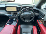 納車仕上げでは、通常ポリマーコーティングは施工しますが、硬化型のガラスコーティングもご対応しております。ご要望や駐車環境などに合わせて、ご提案させていただきます。