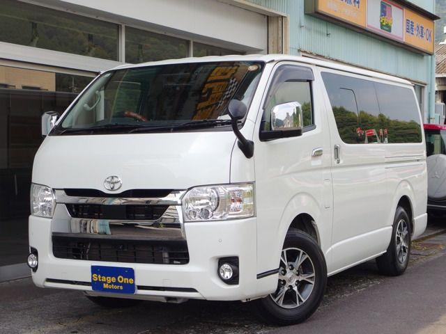 トヨタ ハイエースバン 