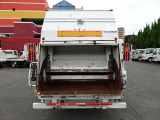 Nox、PM適合! 2WD!ターボ有り。 リサイクル料:10910円