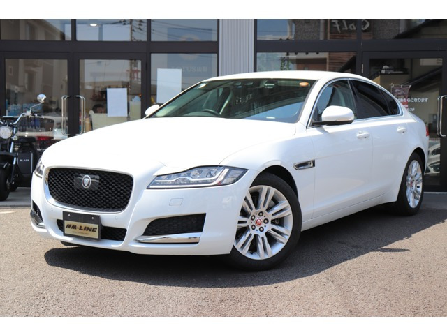 XF ピュア 2.0L P200 