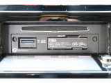 ステアリングスイッチ装備です。