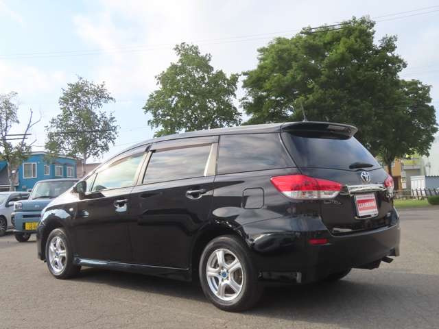 トヨタ ウィッシュ 1.8 X 4WD 2年車検(付)・純正ナビ・TV・CD の中古車
