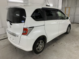 スターターやオーディオ等持ち込み大歓迎です!乗り換えのお車についている装備品の移植も行いますので、まずはご相談ください!