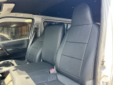 弊社では、女性スタッフも在籍しております。お車の事で、お困りごとがございましたら、何でもご相談ください!
