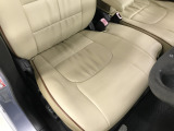 【全国納車OK】 現車をご覧になれないお客様でも、安心してお車をご購入いただける環境を整えております。 色々な角度から撮影したたくさんの画像など豊富な資料送りいたしております。