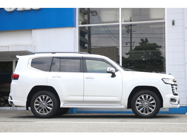トヨタ ランドクルーザー300 3.5 ZX 4WD モデリスタエアロ・JBL