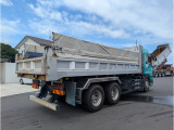 ギガ ダンプ 積載11.1t 荷台内寸650&times;230