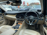ジュリア スーパー ベージュ革 AppleCarPlay