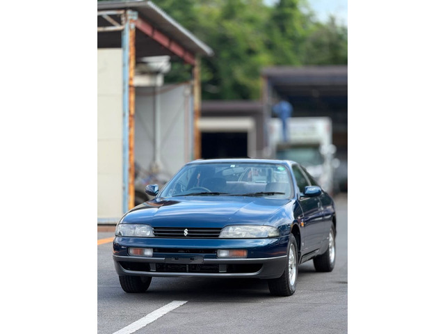 日産 スカイラインクーペ 