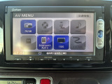 TVナビ、CD/DVD、Bluetoothなど多機能なデッキ付き♪