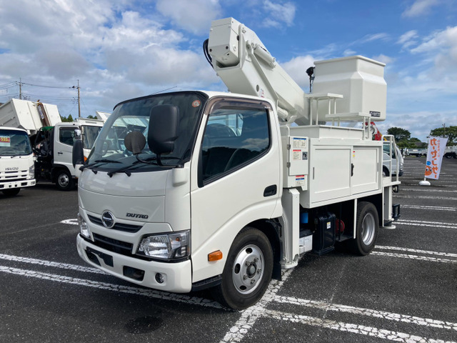 デュトロ  高所作業車・地上高9.9M・AT車