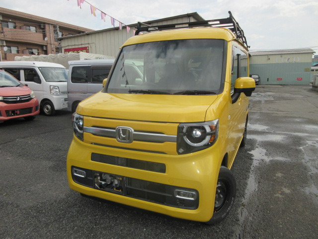 N-VAN +スタイル ファン ホンダセンシング ★美車 MT車★ナビTV★