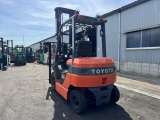 トヨタL&F 電動フォークリフト 19606