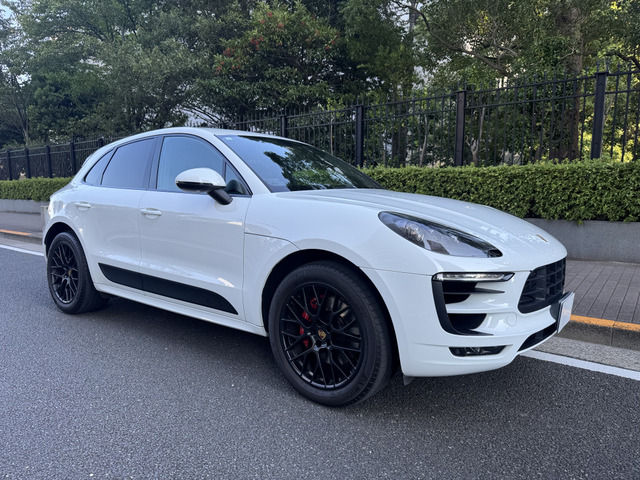 マカン GTS PDK 4WD スポーツクロノパッケージ